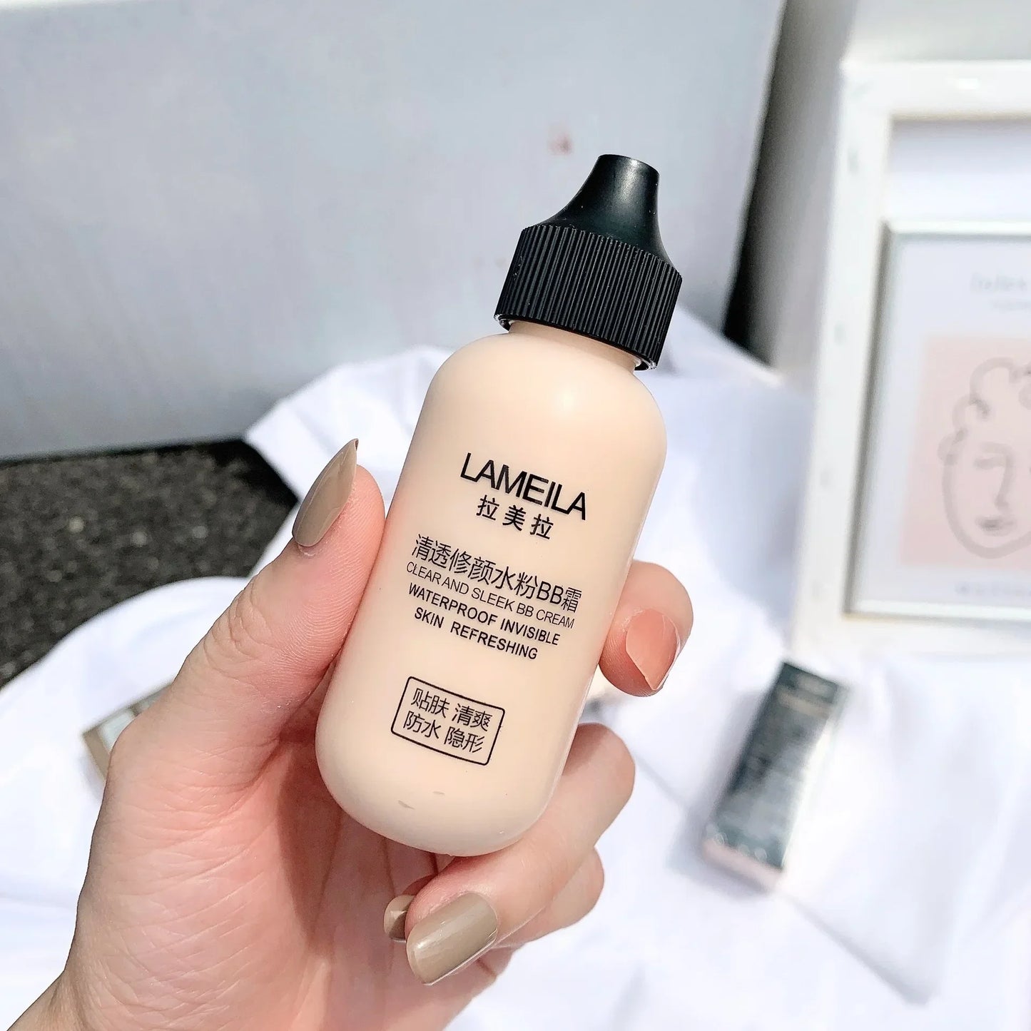 Light Silky Matte Liquid Foundation Long Lasting Oil-Control Face Foundation Full Coverage Concealer Waterproof Contour Makeup